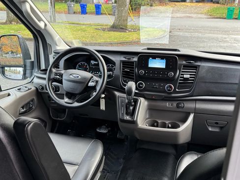 Used 2024 Ford Transit 250 148 Medium Roof w/ Load Area Protection Package RWD image 3