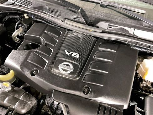 Used 2023 Nissan Armada SL w/ Captain's Chairs Package RWD image 43