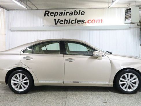 Used 2011 Lexus ES 350 FWD image 4