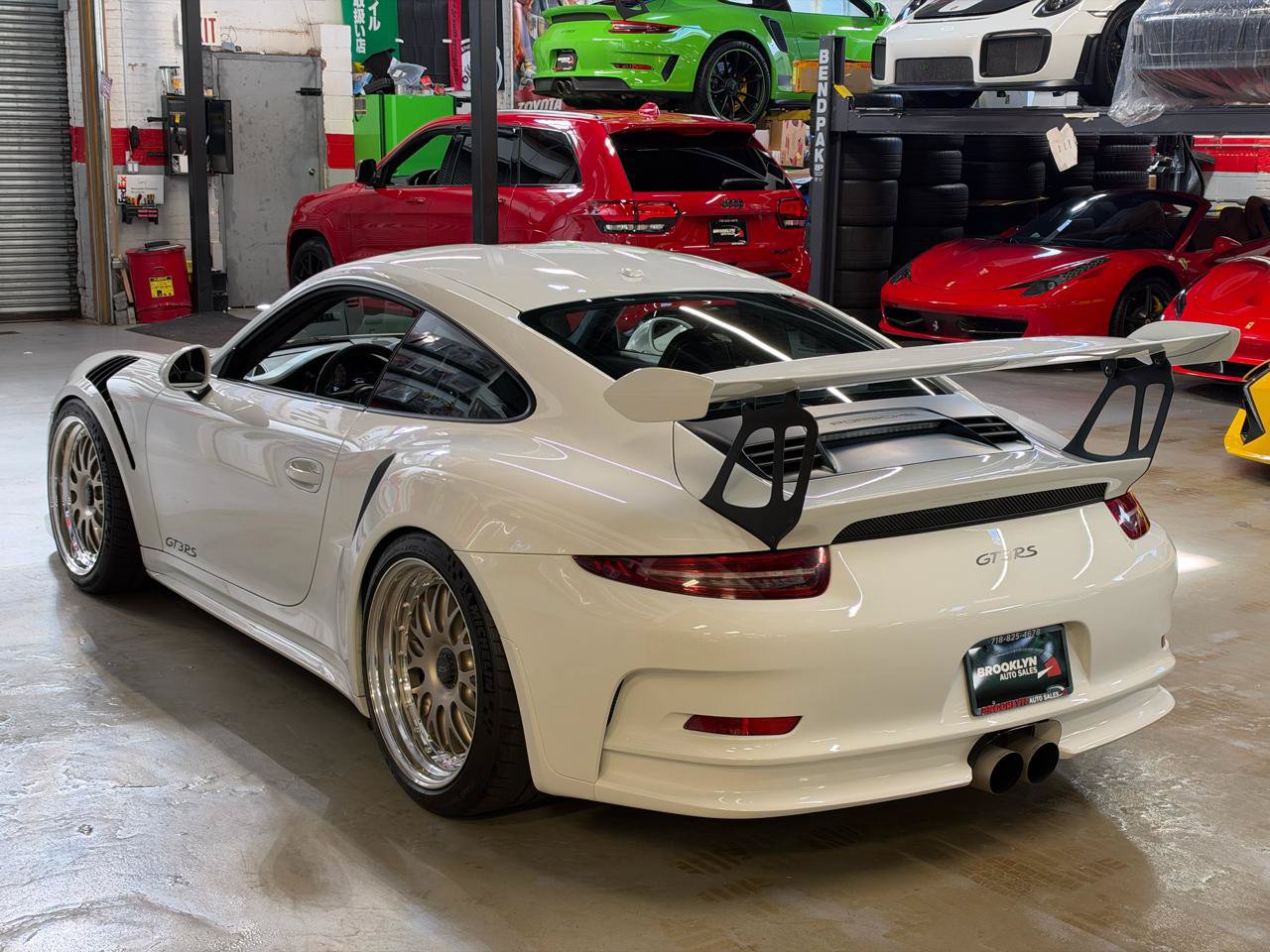 Used 2016 Porsche 911 GT3 RS RWD image 11
