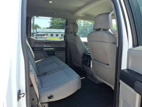 Used 2020 Ford F150 XLT w/ Equipment Group 302A Luxury AWD/4WD image 9