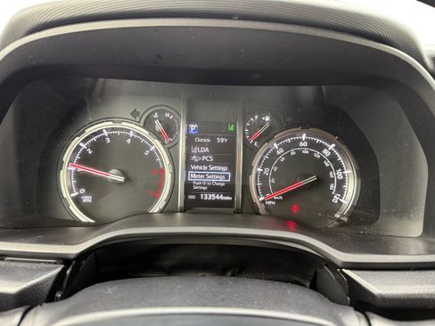 Used 2021 Toyota 4Runner TRD Off-Road w/ Wilderness Package (TMS) AWD/4WD image 11