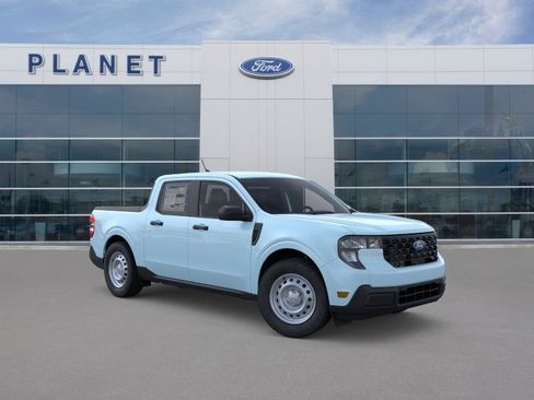 New 2026 Ford Maverick XL FWD image 8