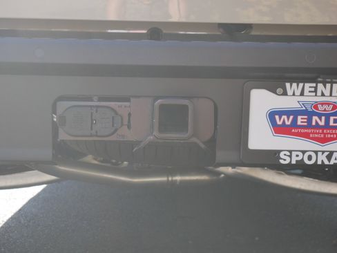 New 2025 Ford Maverick XLT w/ XLT Luxury Package image 19