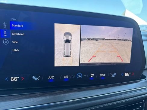 Used 2025 Chevrolet Tahoe LT AWD/4WD image 12