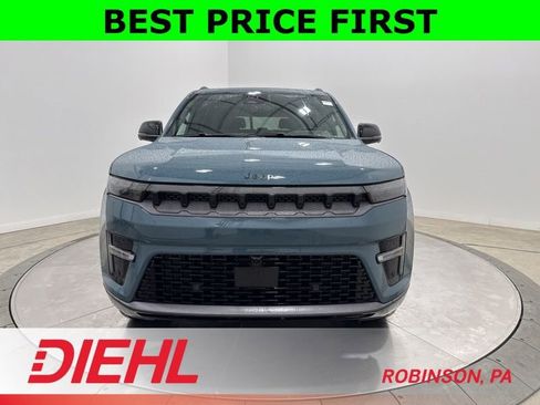 New 2026 Jeep Grand Wagoneer Limited image 2