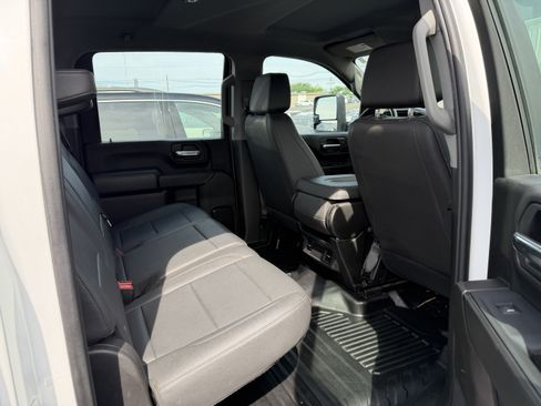 Used 2024 Chevrolet Silverado 2500 W/T w/ WT Fleet Convenience Package AWD/4WD image 28