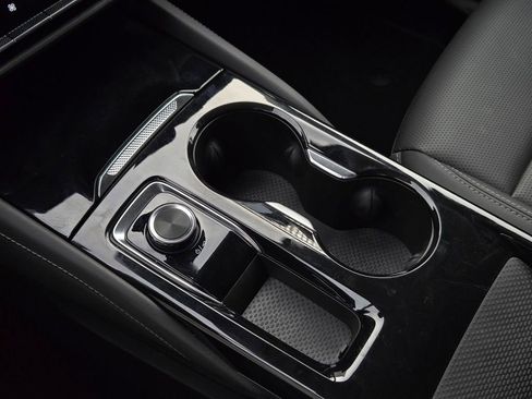 Used 2025 Buick Envision Preferred image 22