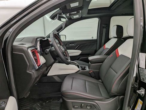 Certified 2024 GMC Canyon AT4X image 17