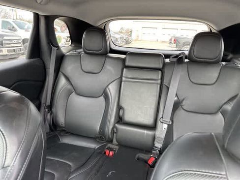 Used 2019 Jeep Cherokee Limited w/ Trailer Tow Group image 5