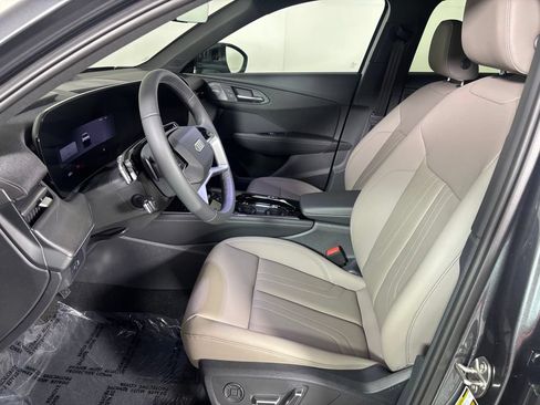 New 2026 Audi Q3 quattro 2.0T AWD/4WD image 9