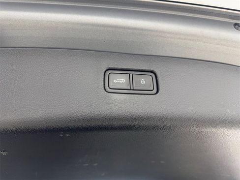 Used 2023 Genesis GV80 3.5T w/ Advanced Package image 88