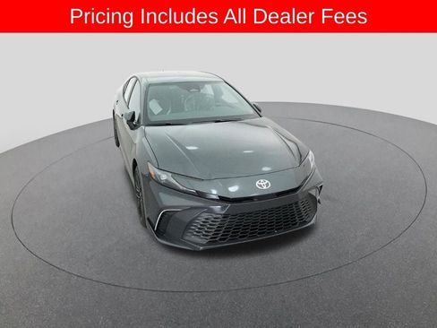 New 2026 Toyota Camry SE FWD image 14