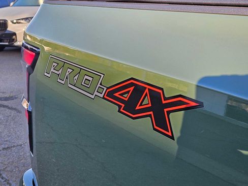 Used 2023 Nissan Frontier PRO-4X w/ Pro Convenience Package image 16