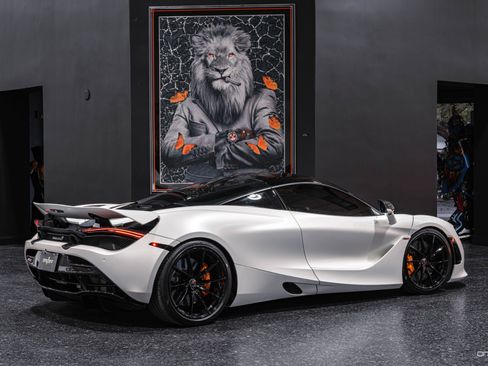 Used 2018 McLaren 720S Performance image 9