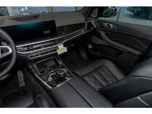 New 2026 BMW X5 xDrive50e w/ M Sport Package image 79