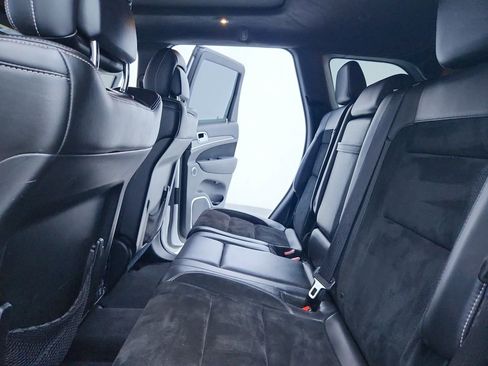 Used 2018 Jeep Grand Cherokee Trackhawk image 32