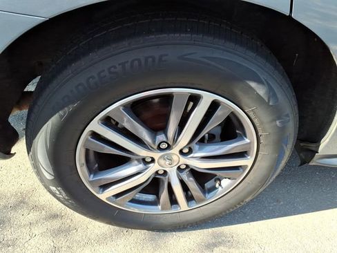 Certified 2018 INFINITI QX60 Luxe w/ Premium Plus Package AWD/4WD image 10