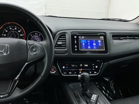 Used 2016 Honda HR-V EX-L image 38