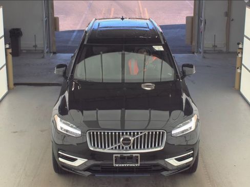 Used 2024 Volvo XC90 T8 Ultimate w/ Protection Package Premier image 4