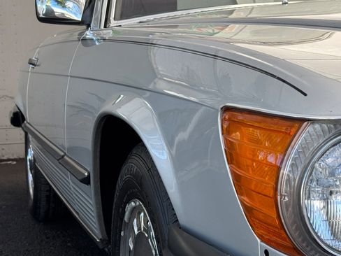 Used 1987 Mercedes-Benz 560 SL image 33