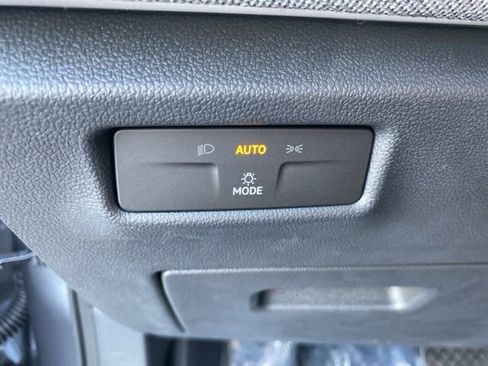 Used 2025 Volkswagen Tiguan S AWD/4WD image 29
