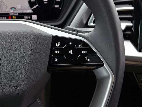 Certified 2023 Audi Q4 e-tron Premium Plus w/ Premium Plus image 25