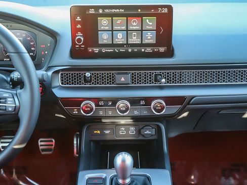 Used 2025 Honda Civic Type R image 17