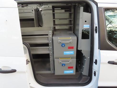 Used 2020 Ford Transit Connect XL image 12