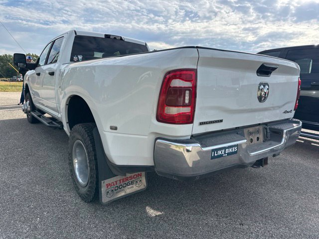 Used 2024 RAM 3500 Big Horn w/ Towing Technology Group AWD/4WD image 4