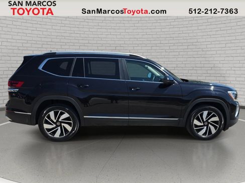 Used 2024 Volkswagen Atlas SEL AWD/4WD image 5