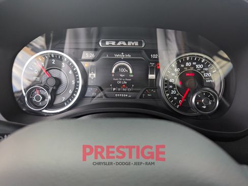 Used 2022 RAM 1500 Big Horn AWD/4WD image 18