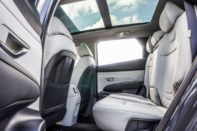 New 2026 Hyundai Tucson Limited FWD image 44