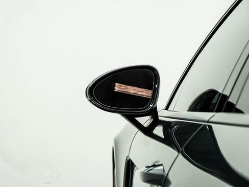 Used 2017 Porsche Panamera image 15