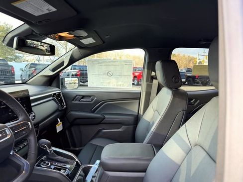 New 2026 GMC Canyon Elevation w/ Convenience Package image 13