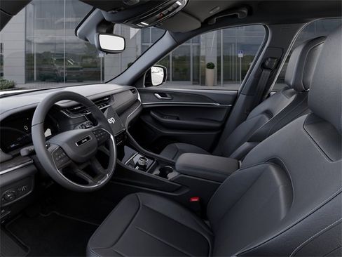 New 2025 Jeep Grand Cherokee L Limited image 22