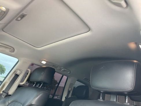 Used 2023 Nissan Armada Platinum w/ Captain's Chairs Package image 12