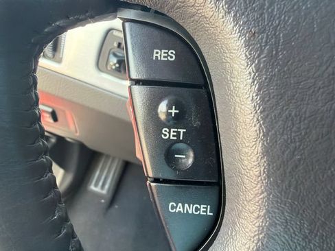 Used 2002 Ford Thunderbird RWD image 19