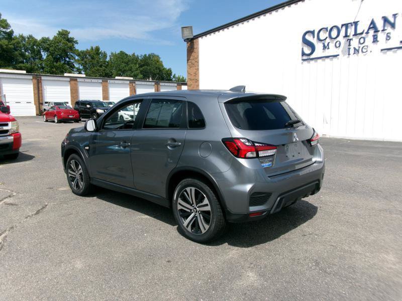 Used 2025 Mitsubishi Outlander Sport ES AWD/4WD image 8