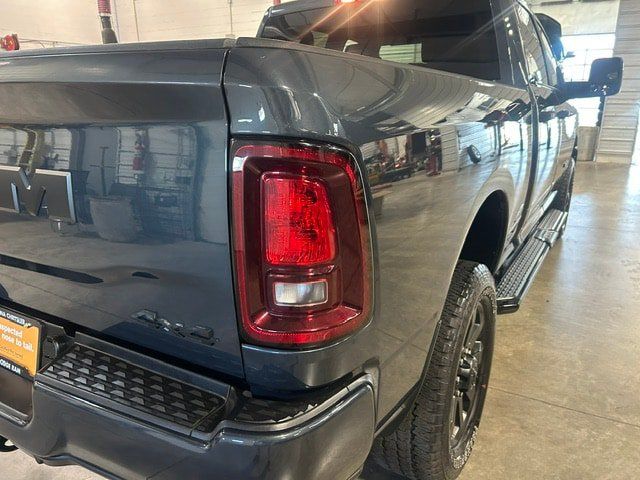 Certified 2025 RAM 2500 Big Horn AWD/4WD image 24