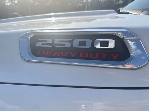Used 2023 RAM 2500 Laramie AWD/4WD image 1