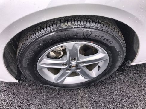 Certified 2024 Chevrolet Malibu LS image 10