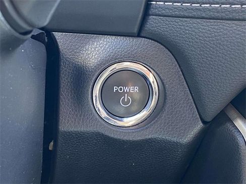 Used 2025 Toyota RAV4 XLE image 24