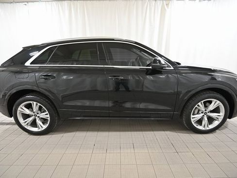 Used 2022 Audi Q8 Premium Plus w/ Premium Plus Package image 14