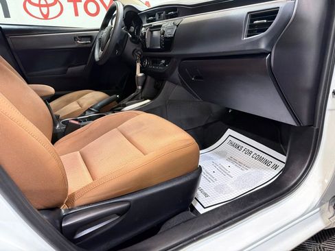 Used 2014 Toyota Corolla LE FWD image 11