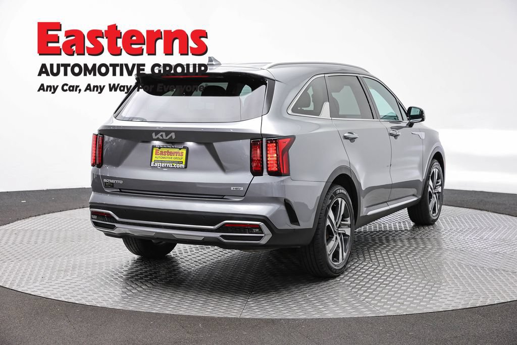 Used 2023 Kia Sorento EX AWD/4WD image 6