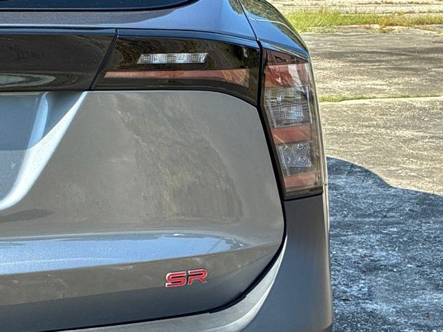 Used 2025 Nissan Kicks SR FWD image 14