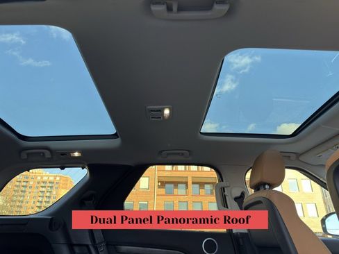 Used 2018 Land Rover Discovery HSE image 36