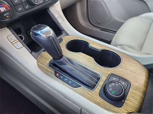 Used 2018 GMC Acadia Denali w/ Technology Package image 18