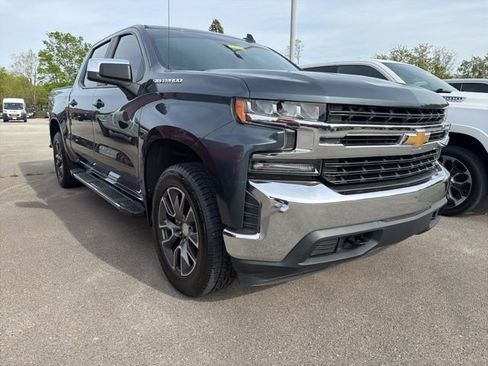 Used 2019 Chevrolet Silverado 1500 LT w/ All-Star Edition AWD/4WD image 3